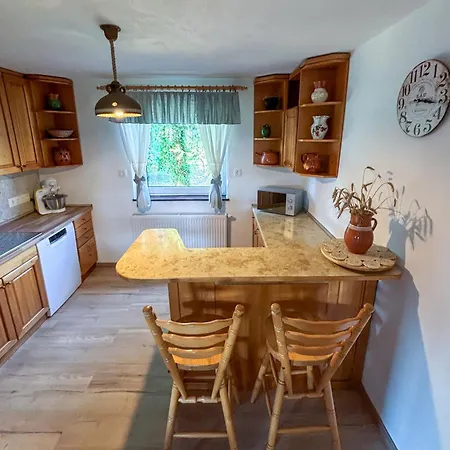 Дом отдыха Elton384 *