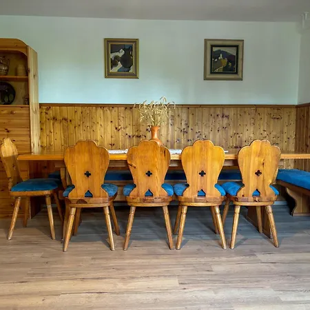 Počitniška hiša Elton384 Bogojina